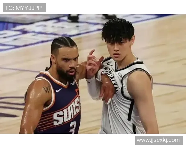 篮网与猛龙季后赛第五场激战回顾球星表现与战术分析